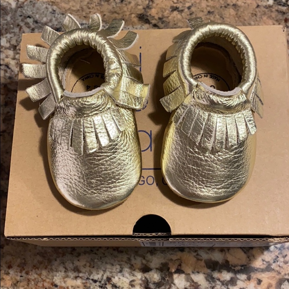 BirdRock Baby Genuine Leather Moccasins